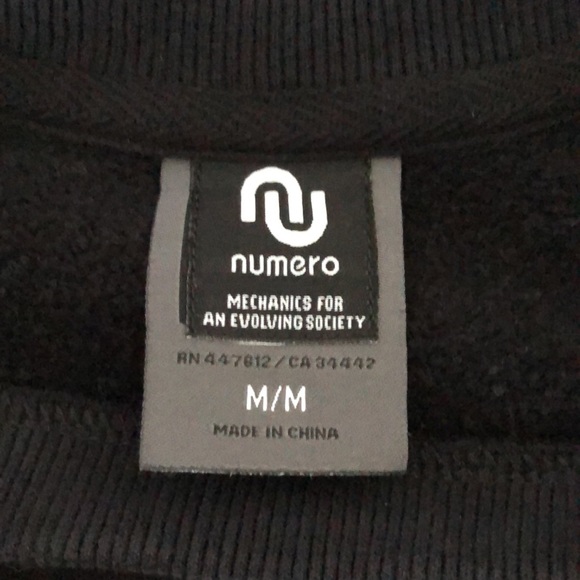 Numero Crewneck Sweatshirt with Crown Print & Stud embellished - Men’s Size M - Picture 6 of 6